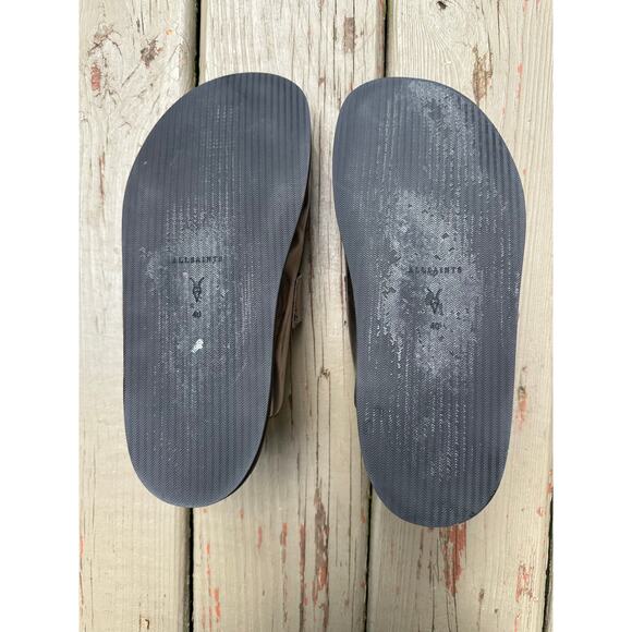 VENUS METALLIC SHEARLING SLIP ON MULES Sz 40, Us 9. SILVER GOLD BUCKLE - Picture 11 of 16